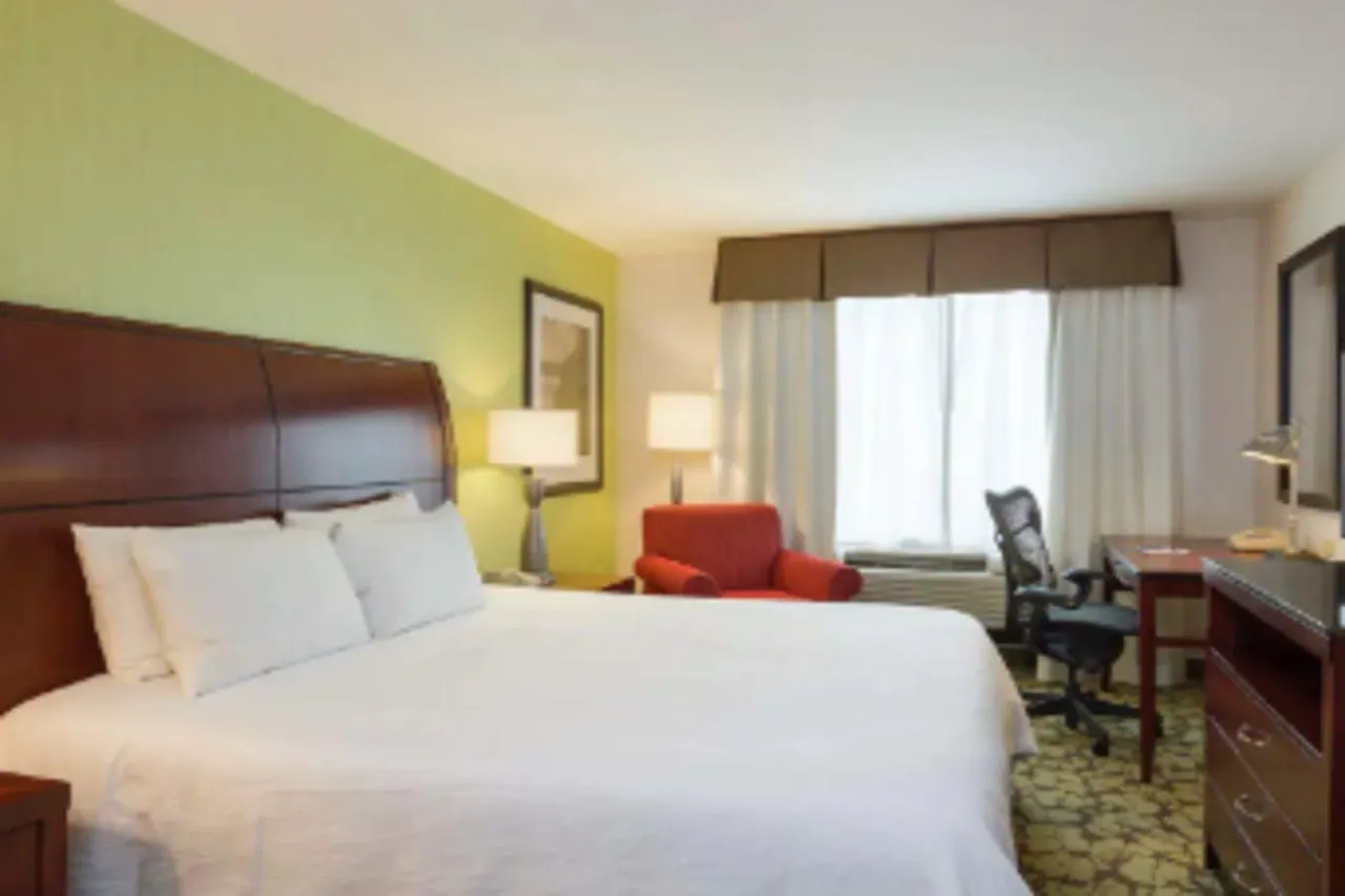 מלון ניו יורק Hilton Garden Inn Queens Jfk - Newly Renovated