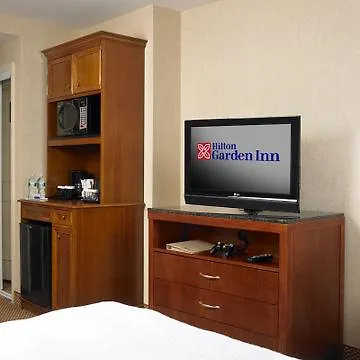 מלון ניו יורק Hilton Garden Inn Queens Jfk - Newly Renovated
